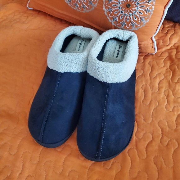 dearfoam bedroom shoes
